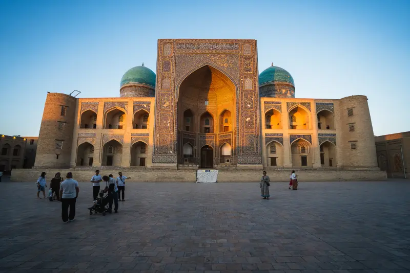 Mir-i-Arab Madrasa