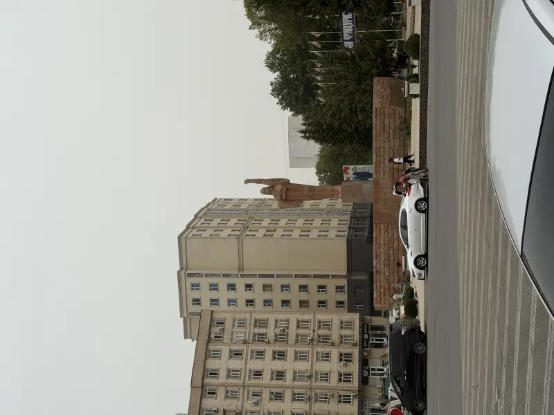 Random Monument