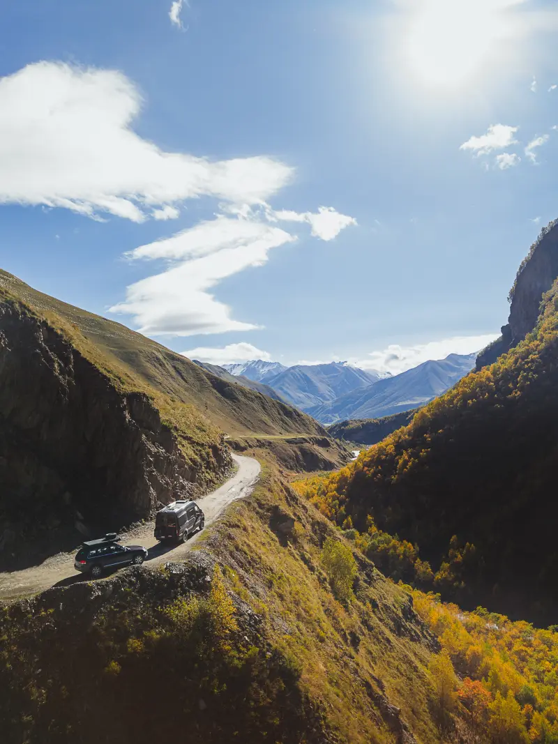 Driving through Truso Valley