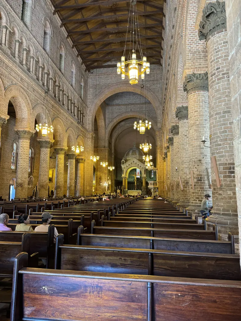 Catedral Metropolitana de Medellín from the inside