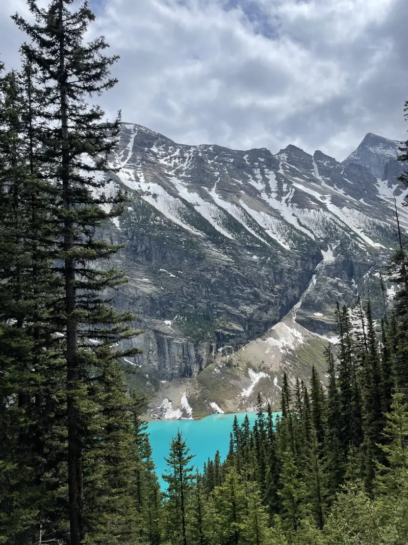 View of Lake Louise on the way to Lake Agnes