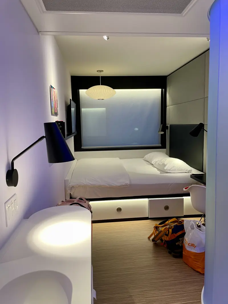 CitizenM Room