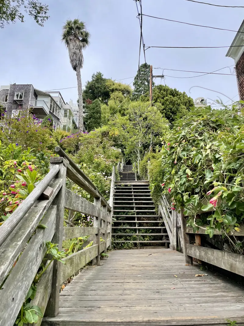 Way to Coit Tower