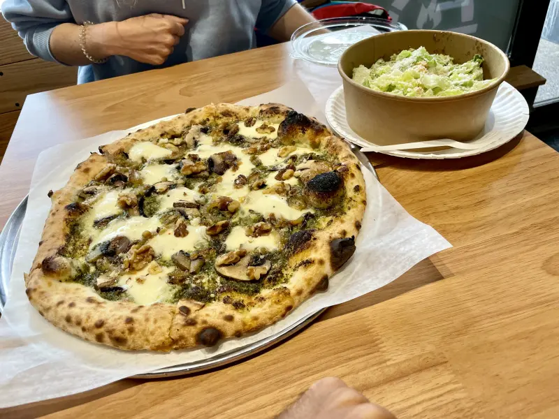 Pesto based Pizza at Pizza Rubato