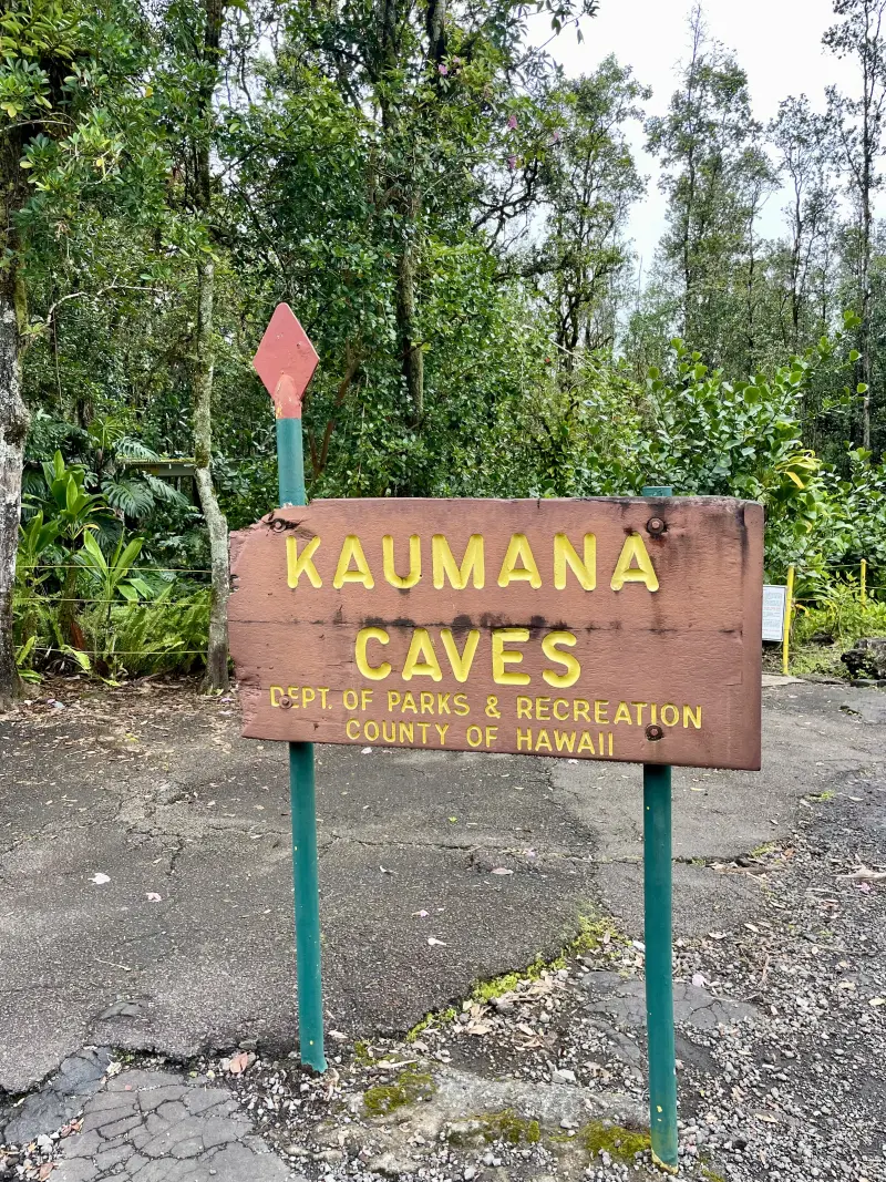 Kaumana Caves sign